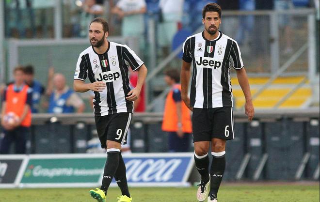 恩里克：登贝莱的第二球简直像是电子游戏里的操作，太精彩了