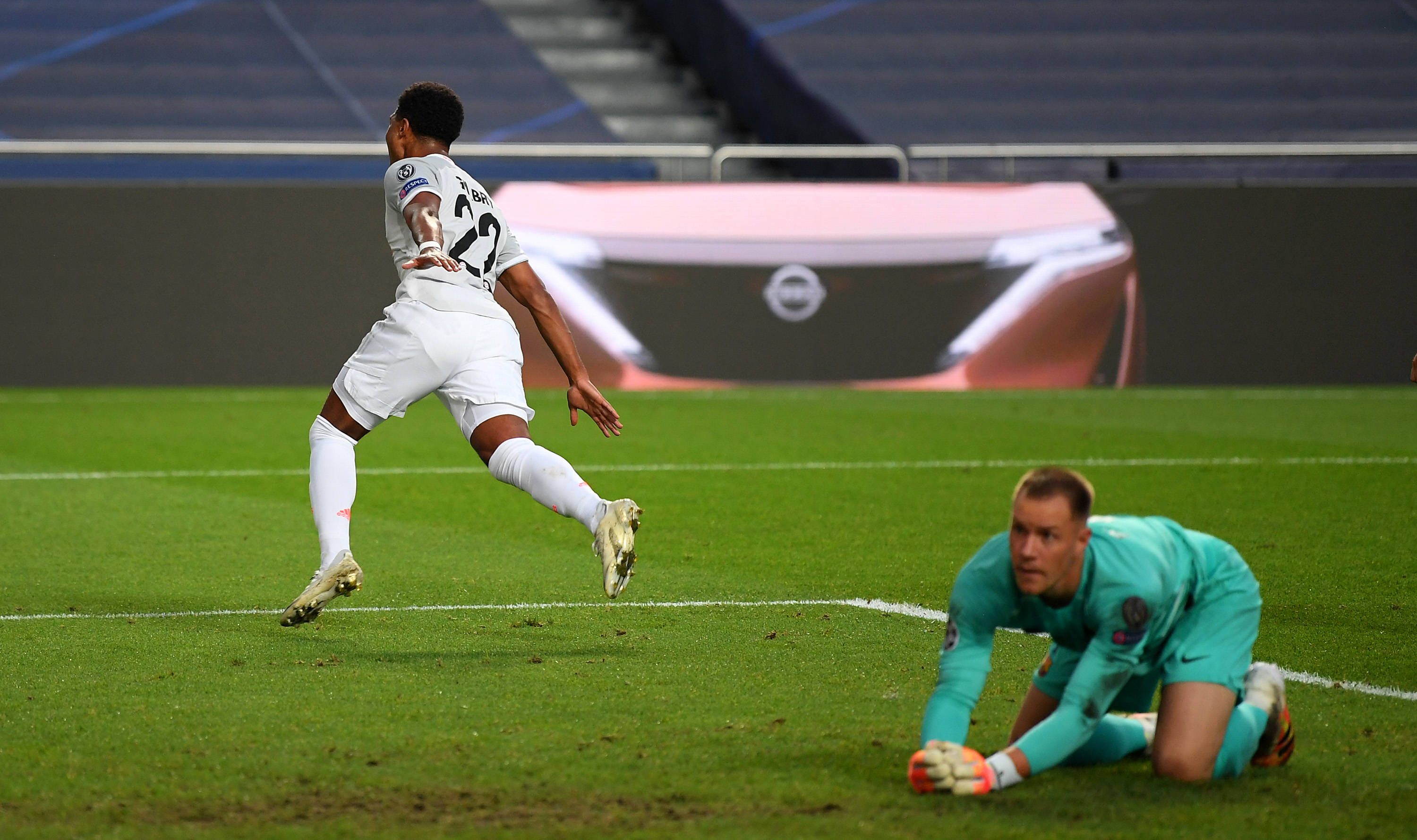 被玩家称为“最佳回坑”游戏，这款国产战术二游做对了什么？