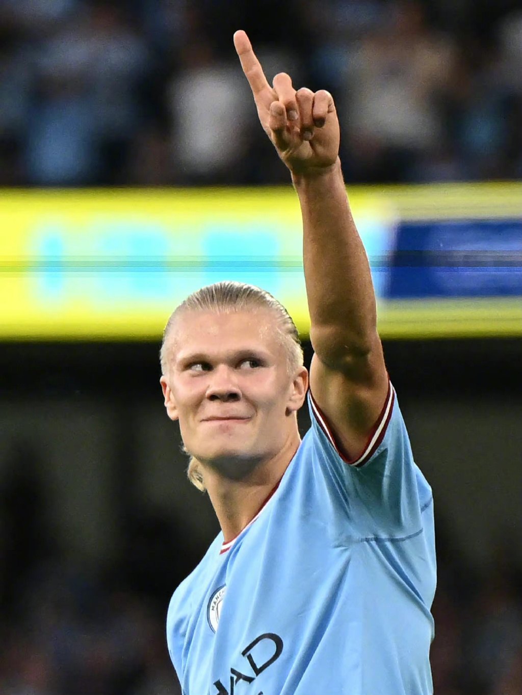 超16000人参与成广双城顶级电竞盛宴 虎牙HYPER X英雄联盟2025全球总决赛观赛派对圆满落幕